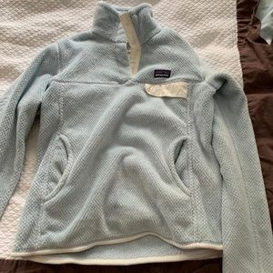 Light blue Patagonia fleece